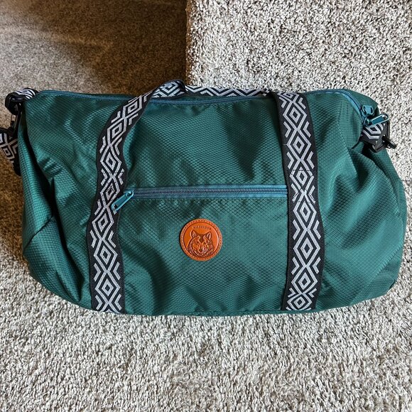 Wilderdog Duffle Bag - Picture 1 of 2